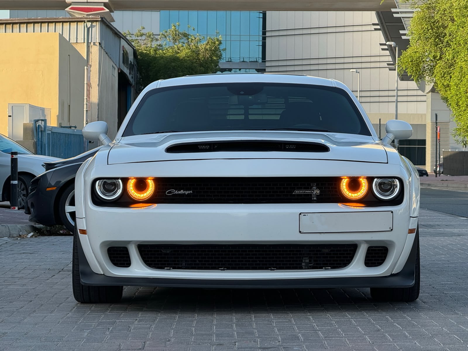 Blanco Dodge Challenger SRT V8 2021